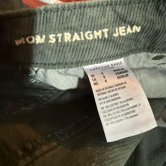 American Eagle Women’s Sz 8 Mom Straight Jeans in Green Corduroy Stretch - Picture 5 of 8